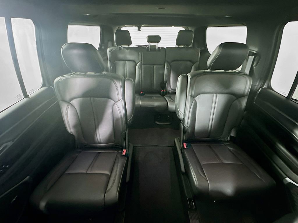 New 2025 Jeep Wagoneer Series II AWD/4WD image 10