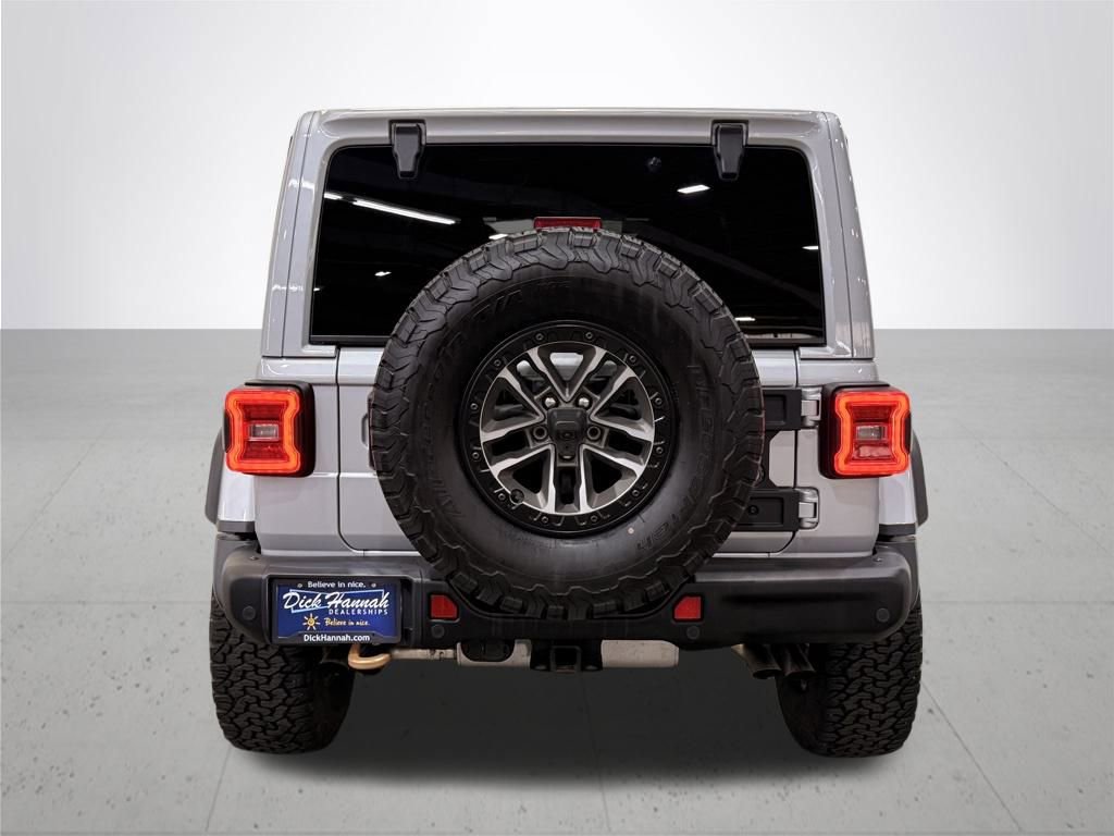 Used 2024 Jeep Wrangler Rubicon 392 image 10