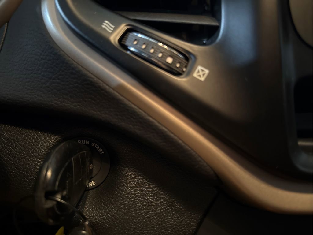 Used 2018 Jeep Cherokee Latitude image 28