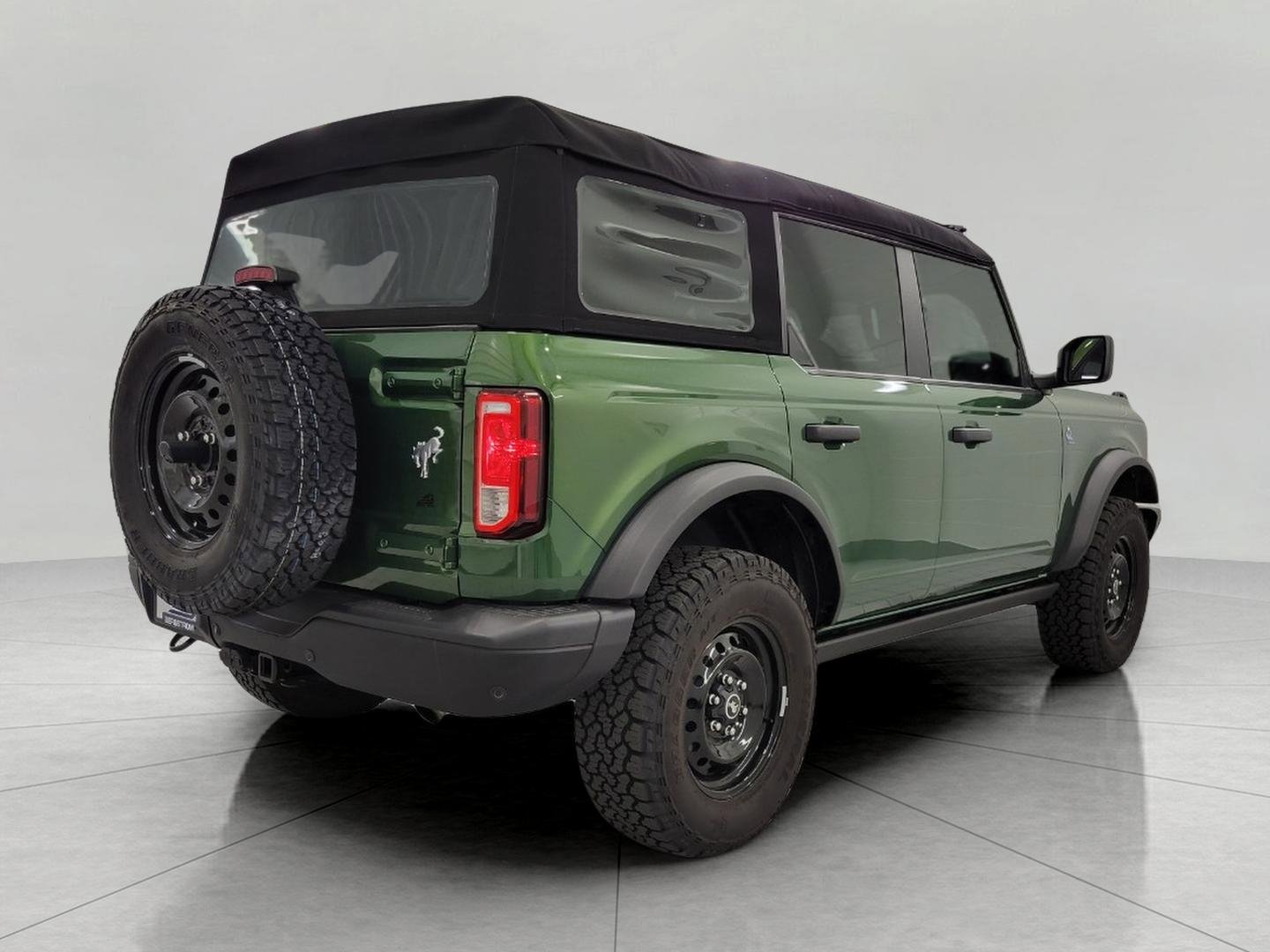 Used 2023 Ford Bronco Black Diamond AWD/4WD image 20