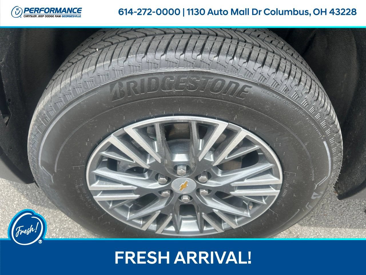 Used 2025 Chevrolet Traverse LT AWD/4WD image 10