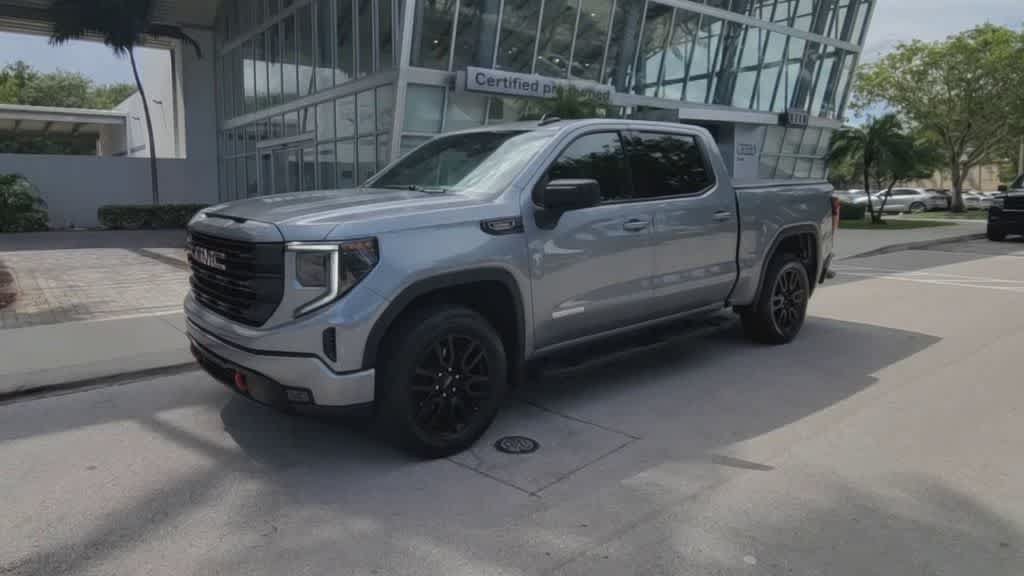 Used 2025 GMC Sierra 1500 Elevation RWD image 4