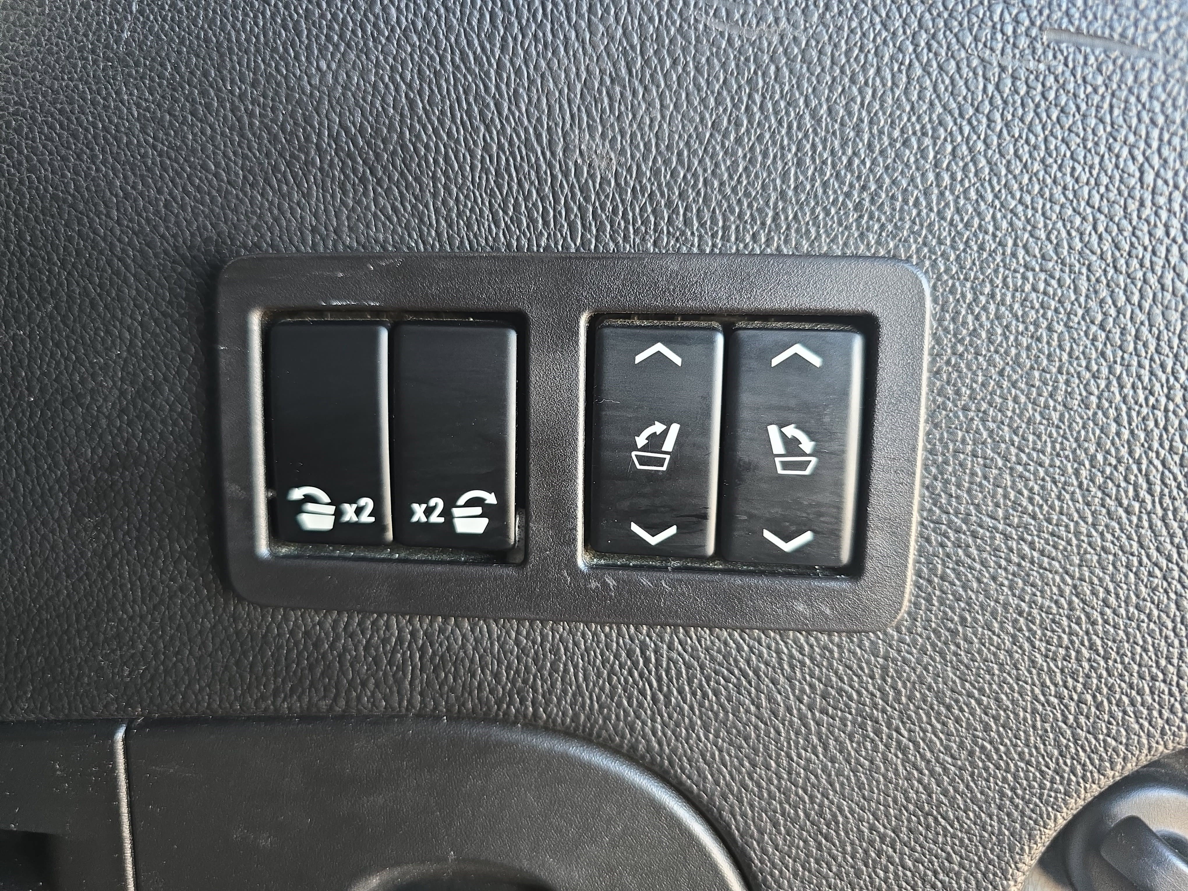 Used 2019 GMC Yukon SLT image 15