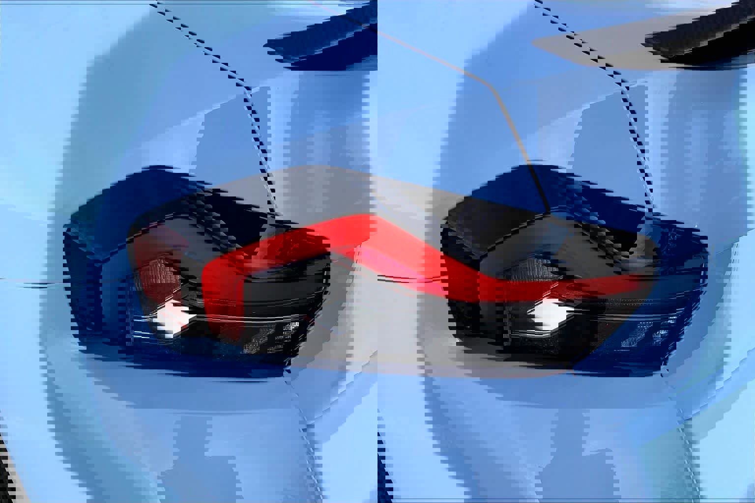 Used 2023 BMW M2 image 24