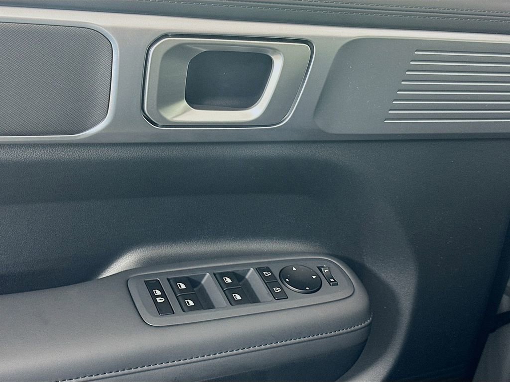 New 2026 Hyundai Santa Fe SEL image 18