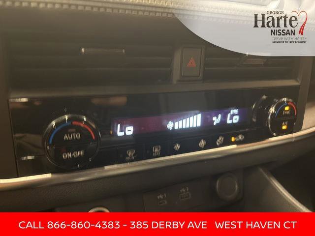 Certified 2023 Nissan Rogue SV image 11