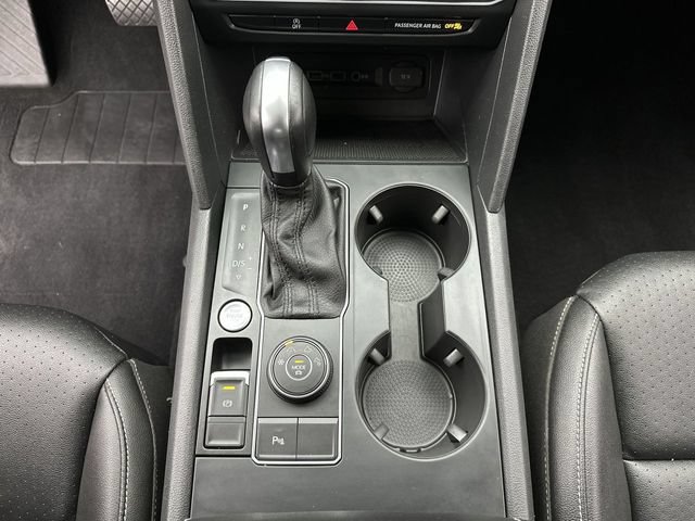 Used 2021 Volkswagen Atlas SE w/ Towing Package AWD/4WD image 19