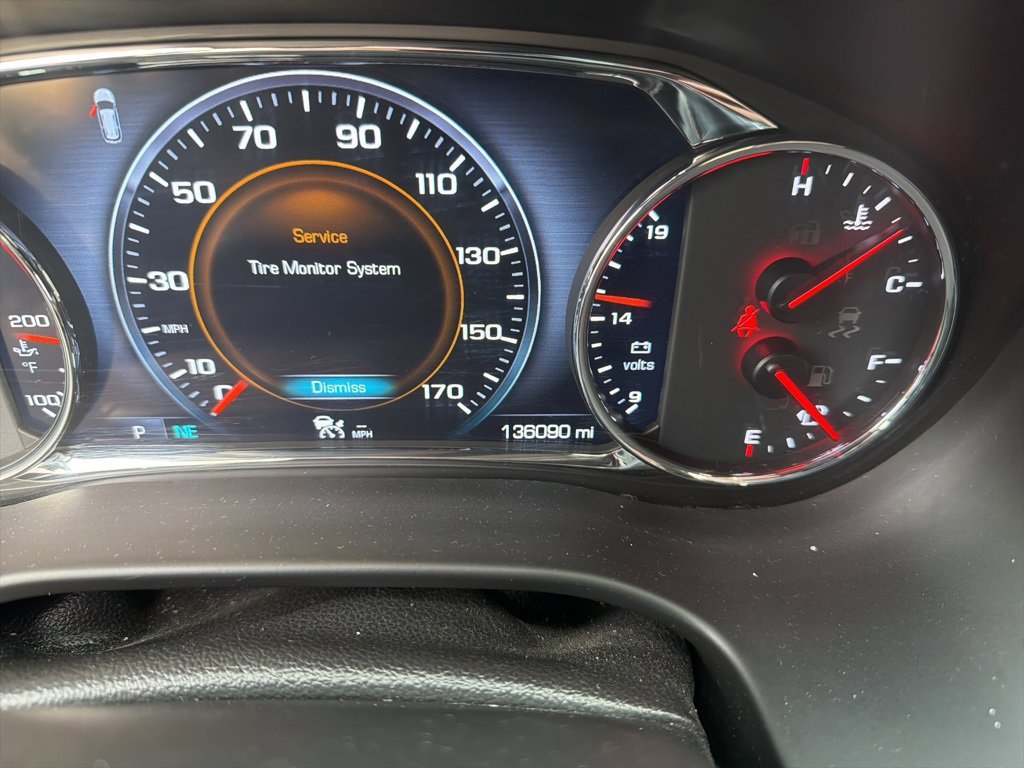 Used 2017 GMC Acadia Denali w/ Technology Package image 12