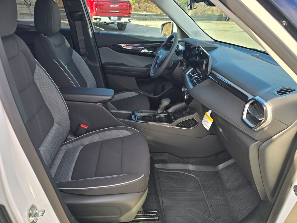 New 2026 Chevrolet TrailBlazer LT image 24