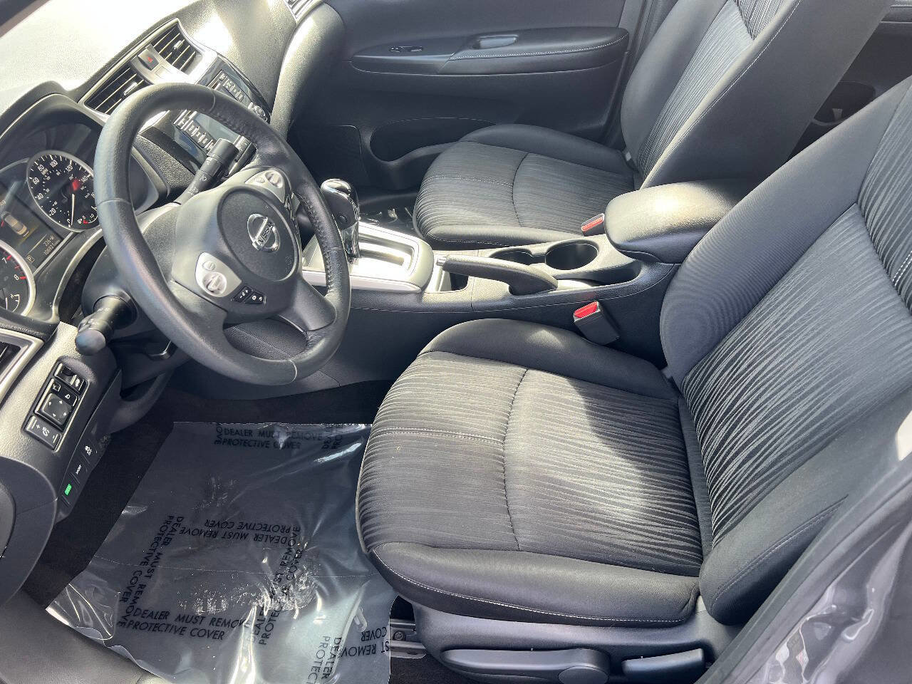 Used 2016 Nissan Sentra SV image 18