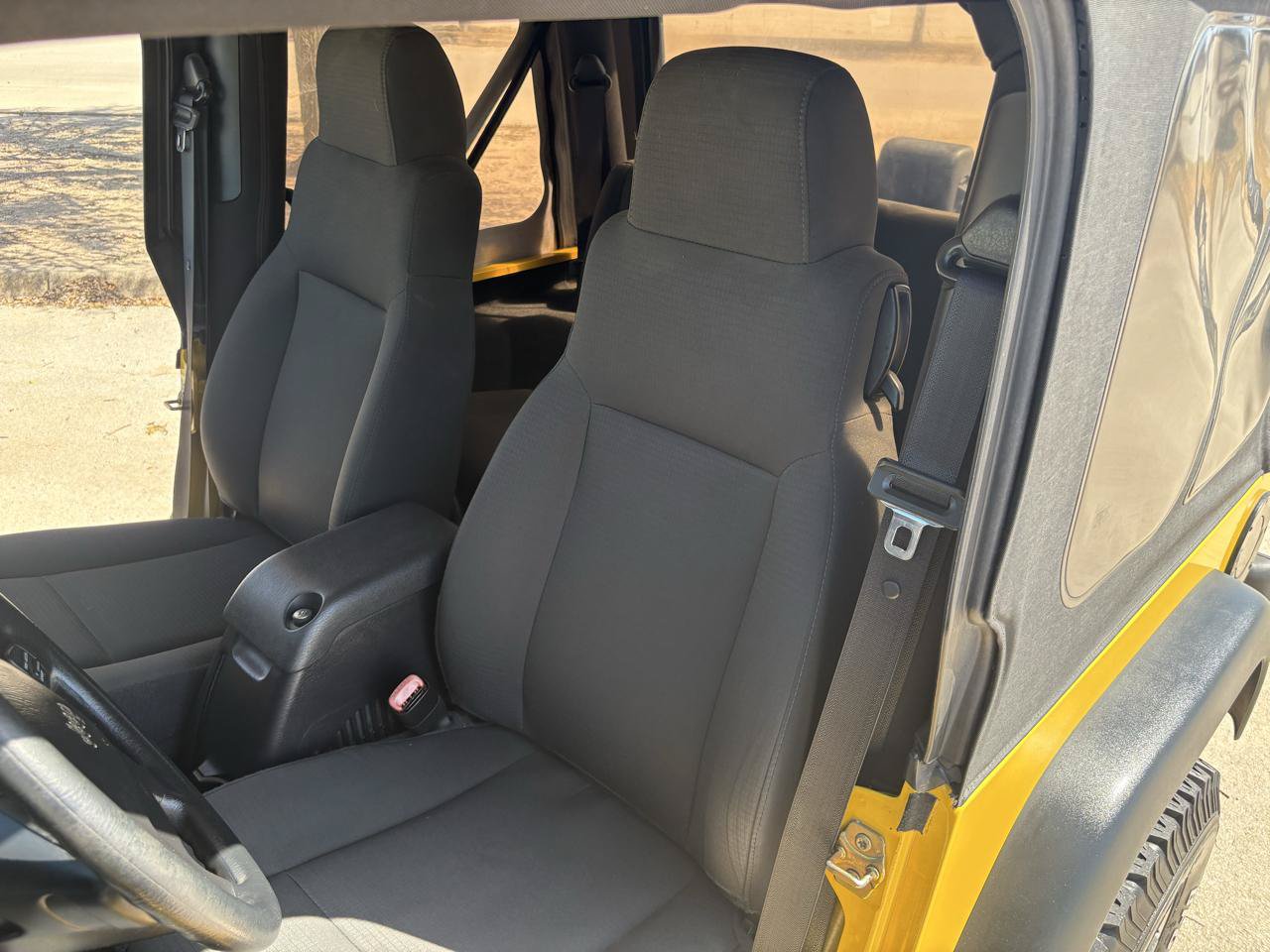 Used 2006 Jeep Wrangler X AWD/4WD image 74