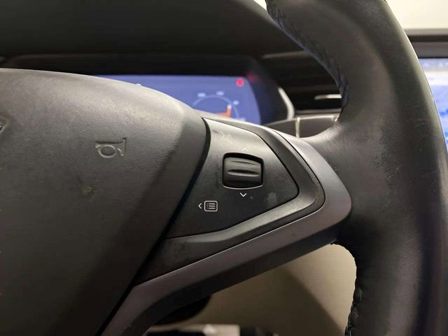 Used 2018 Tesla Model S 75D image 37