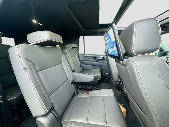 New 2026 Chevrolet Suburban Premier image 33