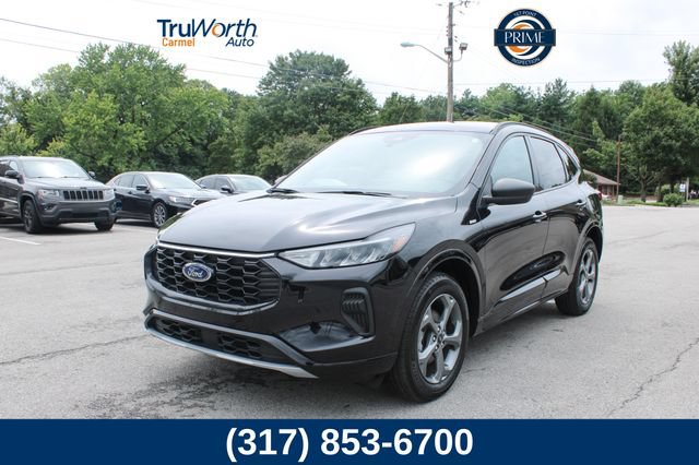 Used 2024 Ford Escape ST-Line w/ Tech Pack #1 AWD/4WD image 1