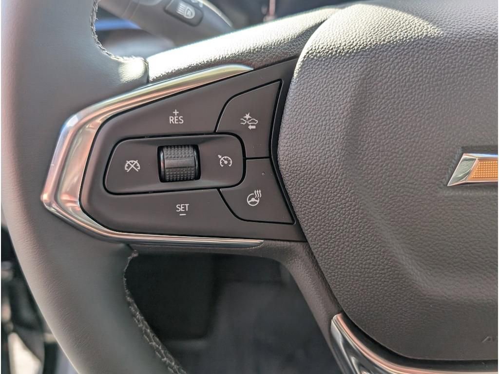 New 2025 Chevrolet Trax LT w/ Driver Confidence Package image 18