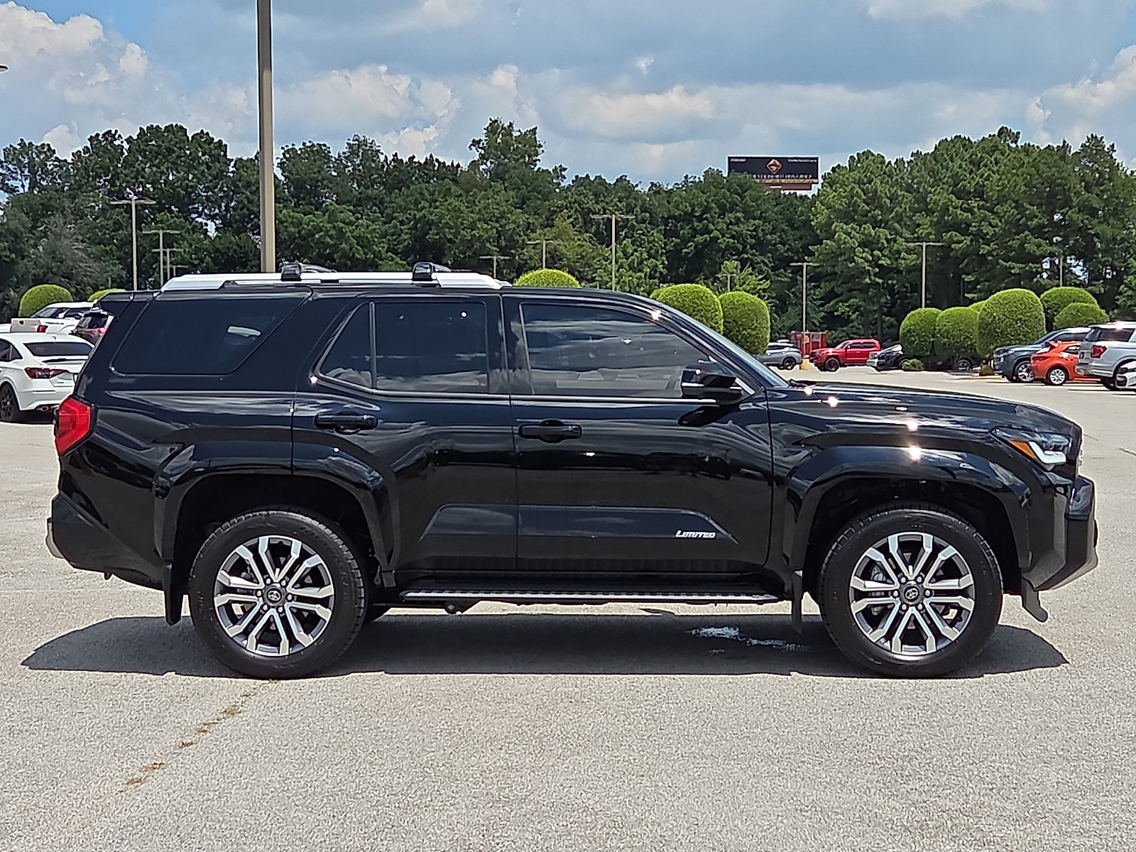 Used 2026 Toyota 4Runner Limited AWD/4WD image 6