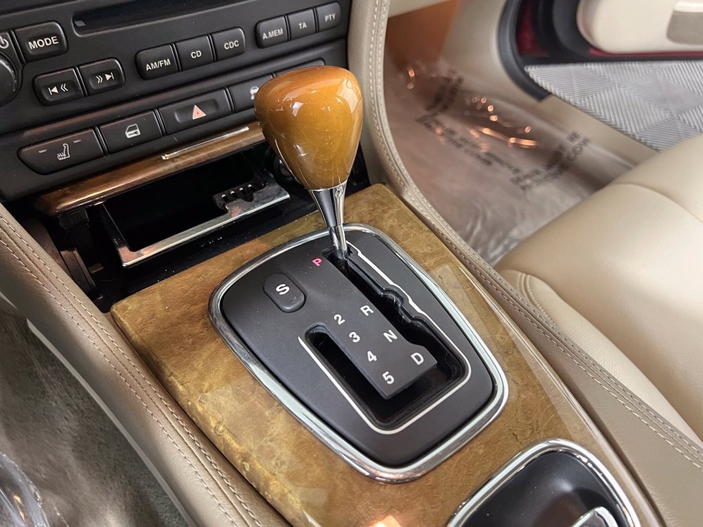 Used 2004 Jaguar S-TYPE 4.2 RWD image 28
