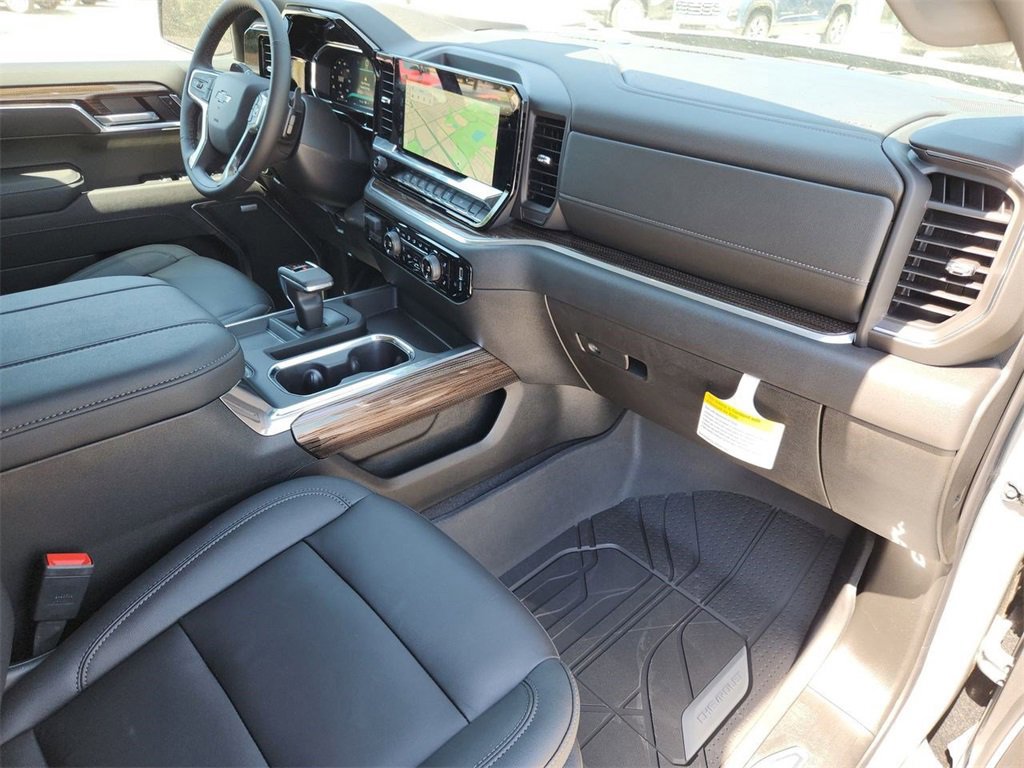 New 2026 Chevrolet Silverado 1500 RST w/ Redline Edition image 30