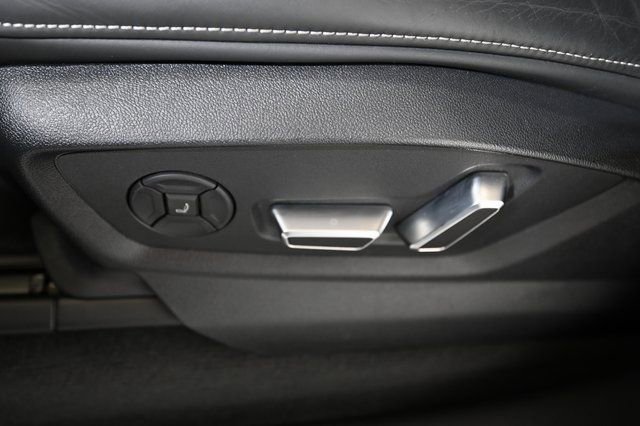 Used 2024 Audi RS Q8 AWD/4WD image 24