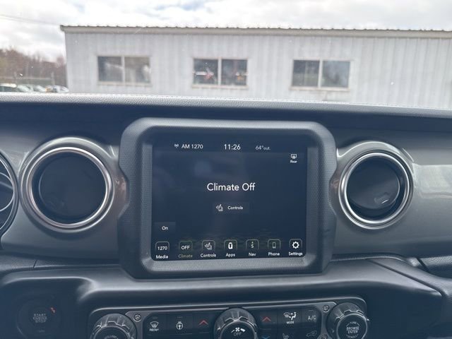 Used 2022 Jeep Gladiator Overland w/ Cold Weather Group AWD/4WD image 26