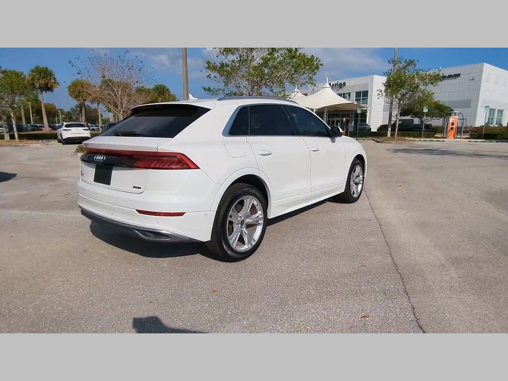 Used 2023 Audi Q8 Premium Plus w/ Premium Plus Package image 39