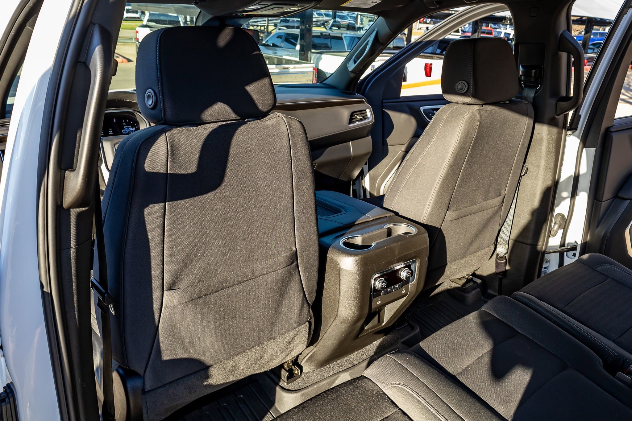 Used 2023 GMC Yukon SLE w/ Max Trailering Package image 33