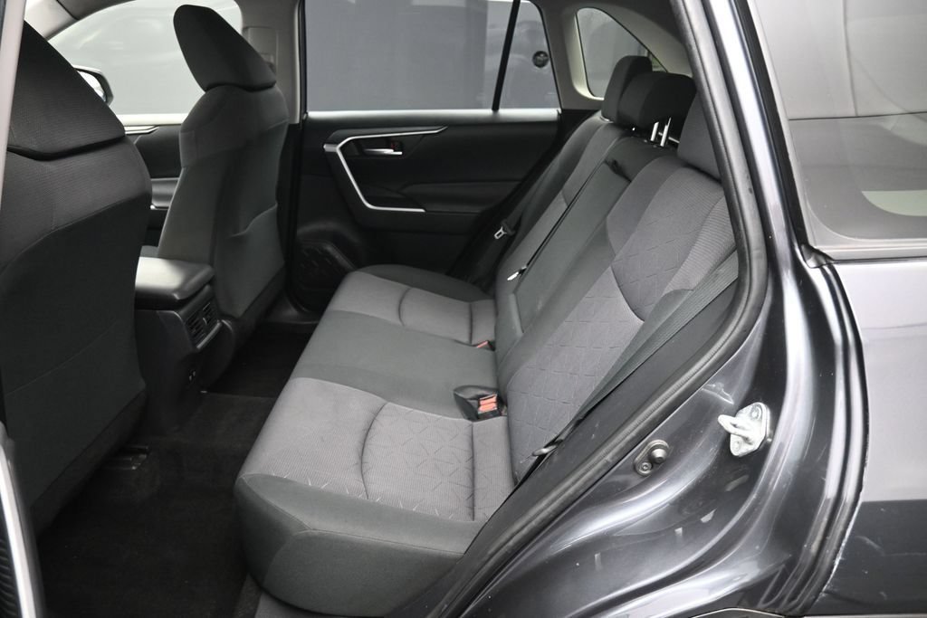 Used 2019 Toyota RAV4 XLE w/ Convenience Package AWD/4WD image 21