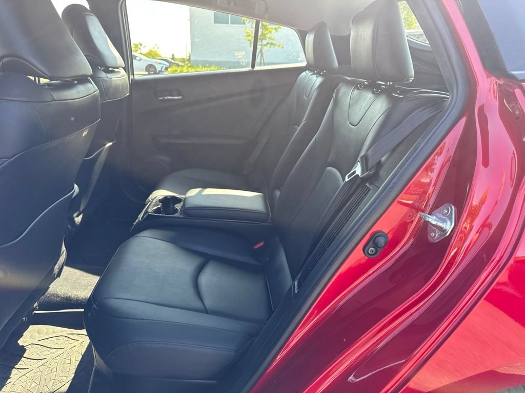 Used 2017 Toyota Prius Prime Advanced FWD image 12