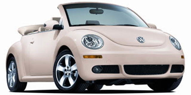 Used 2006 Volkswagen Beetle Convertible w/ Package 1 FWD image 1