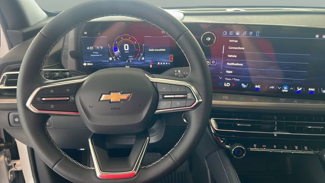 New 2027 Chevrolet Traverse LT w/ Sun and Wheel Package FWD image 15