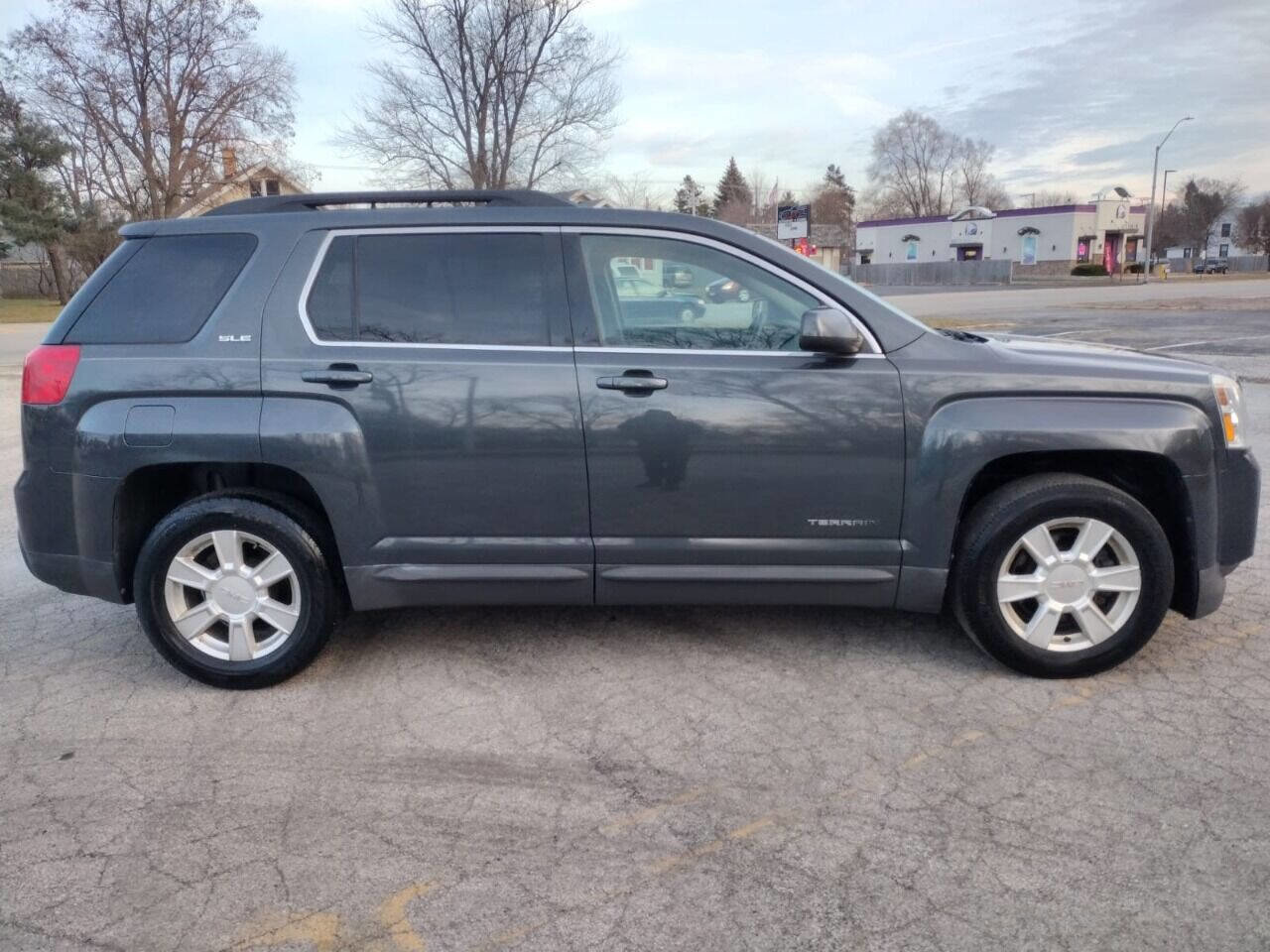Used 2011 GMC Terrain SLE w/ Convenience Package image 4