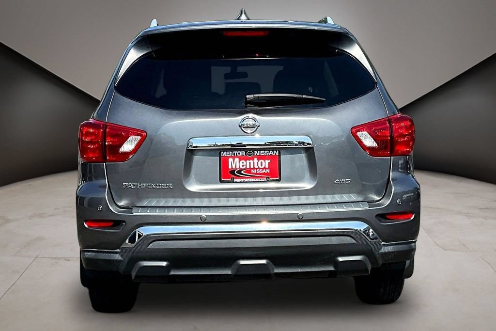 Used 2020 Nissan Pathfinder S AWD/4WD image 5