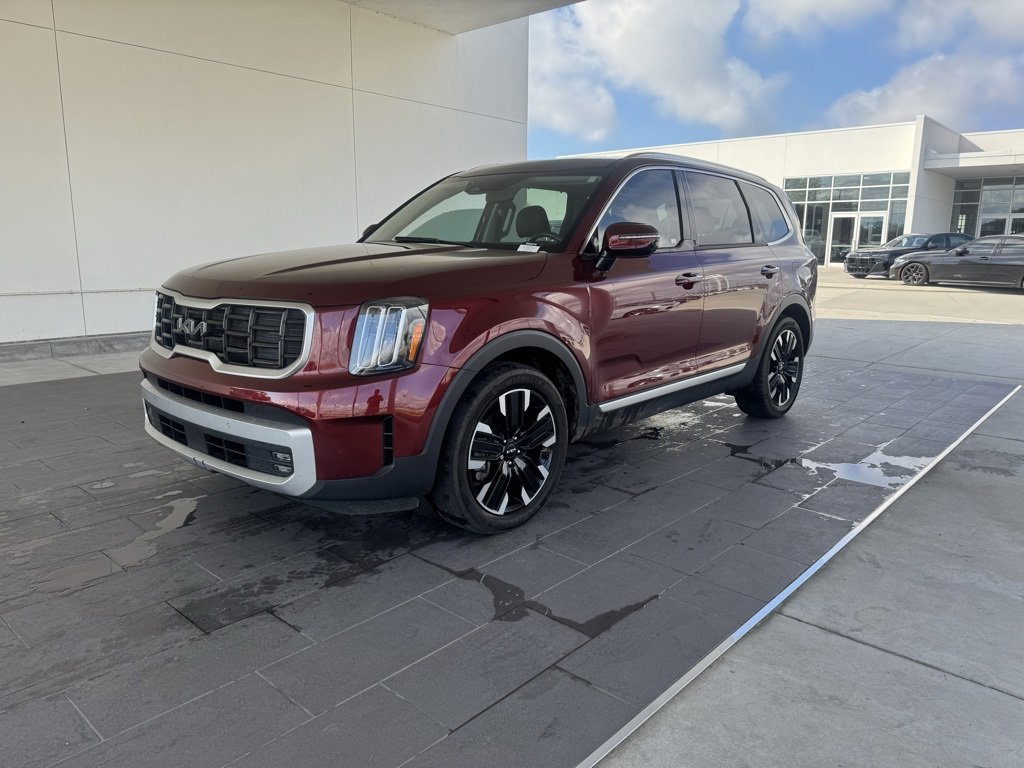 Used 2024 Kia Telluride SX