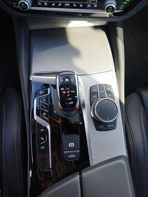 Used 2019 BMW M5 image 22