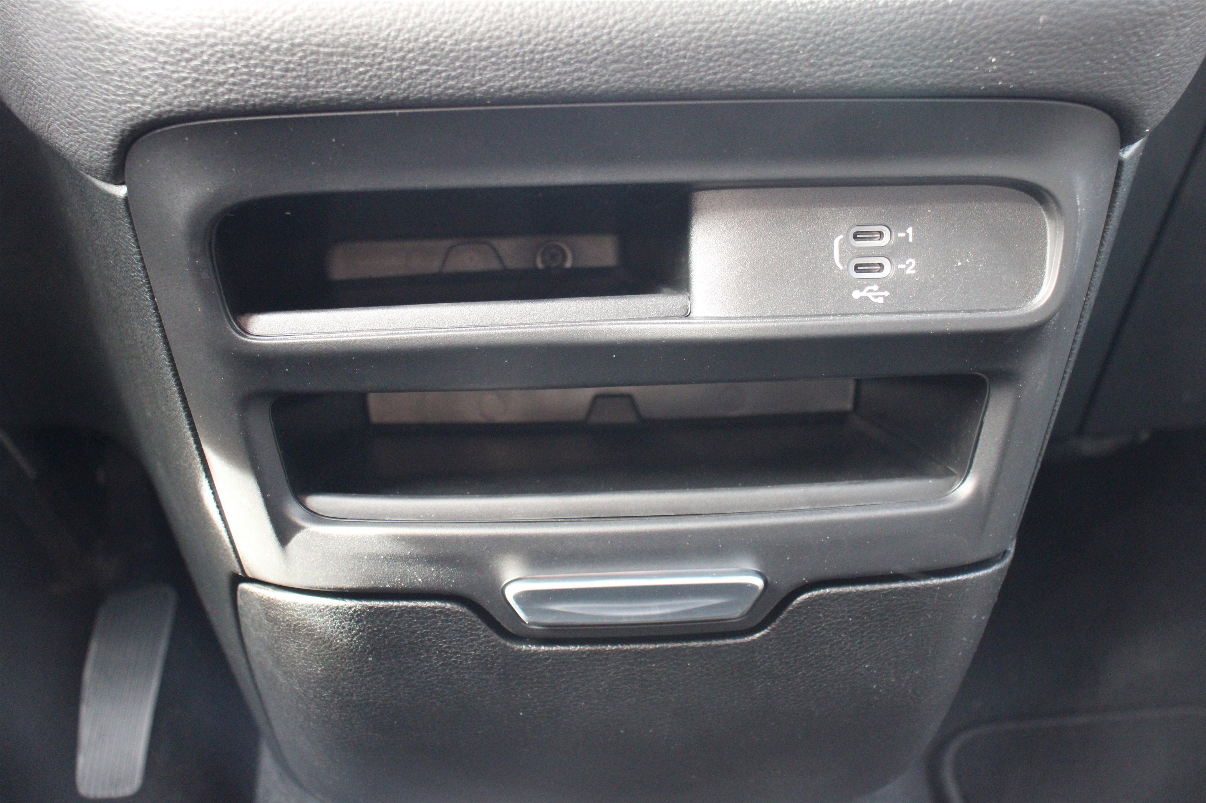 New 2026 Chrysler Pacifica Select image 19