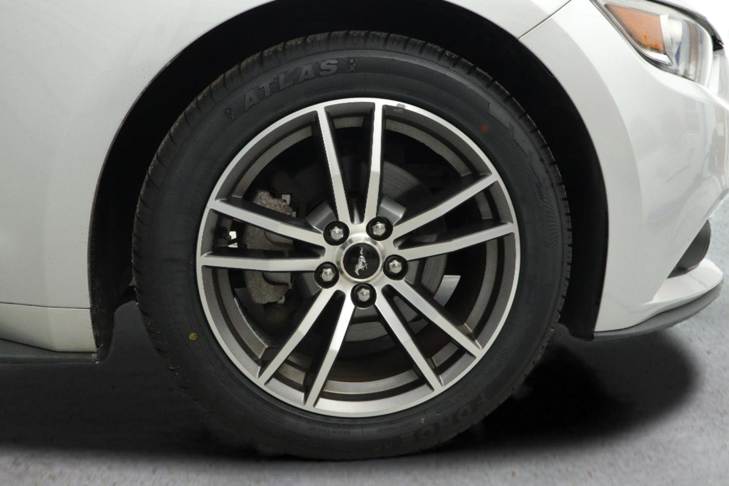 Used 2016 Ford Mustang Premium image 20