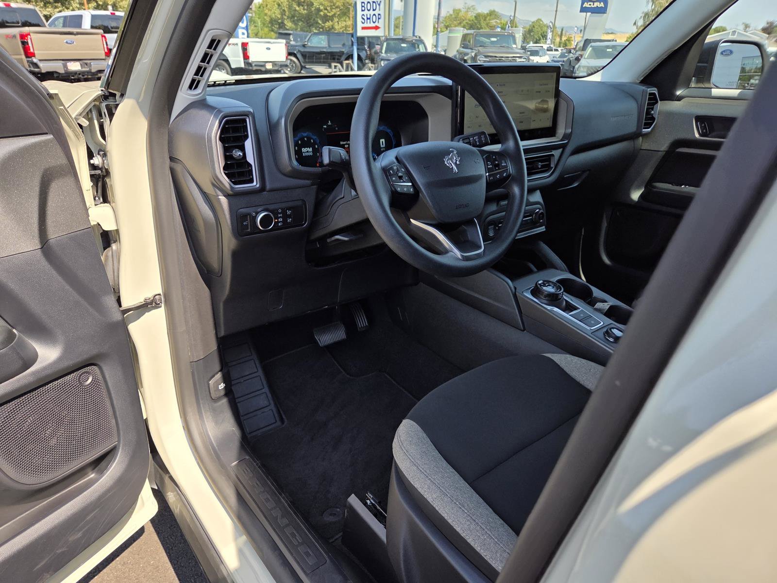 Used 2025 Ford Bronco Sport Big Bend AWD/4WD image 11