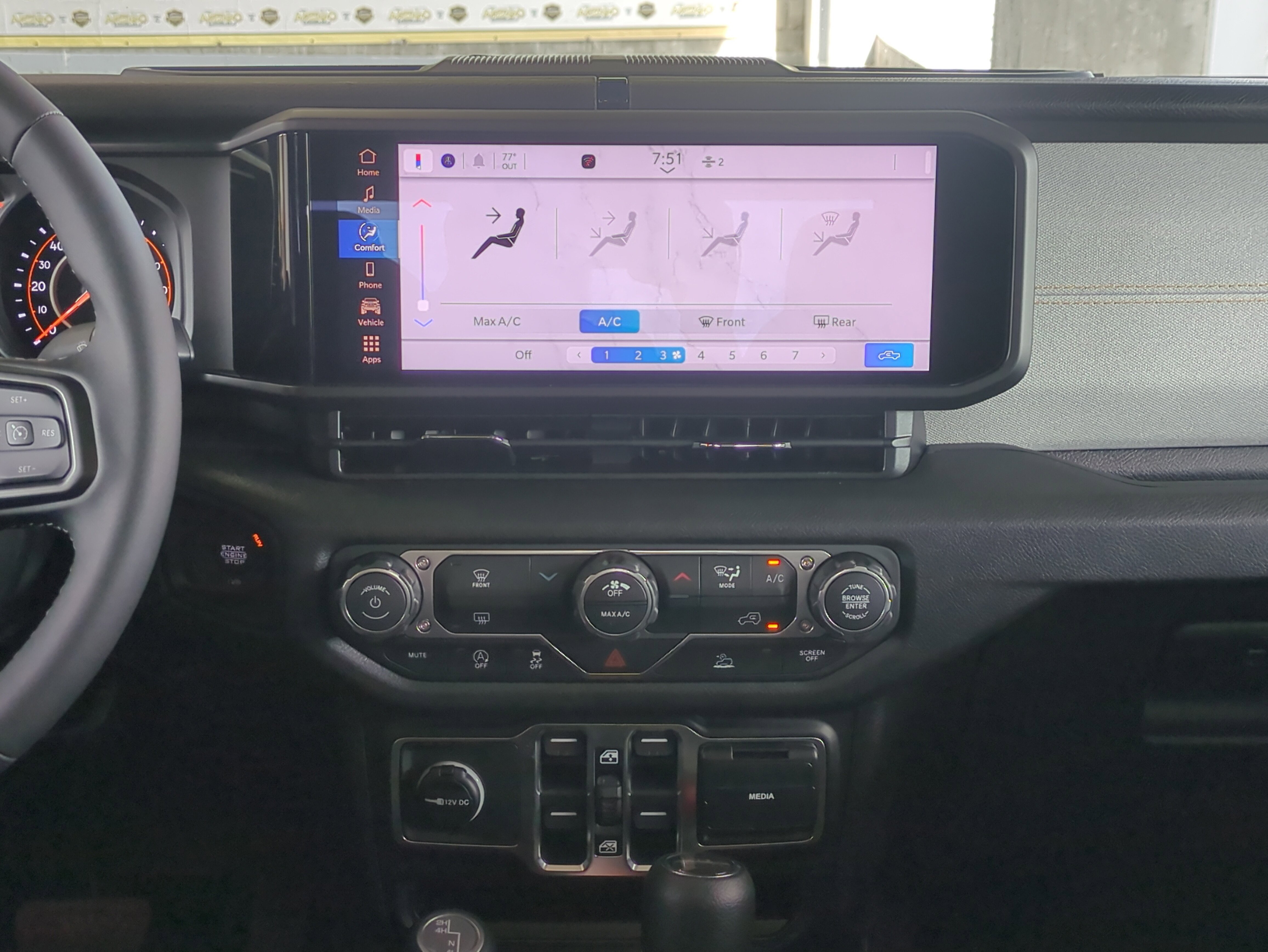 New 2026 Jeep Gladiator Sport image 17