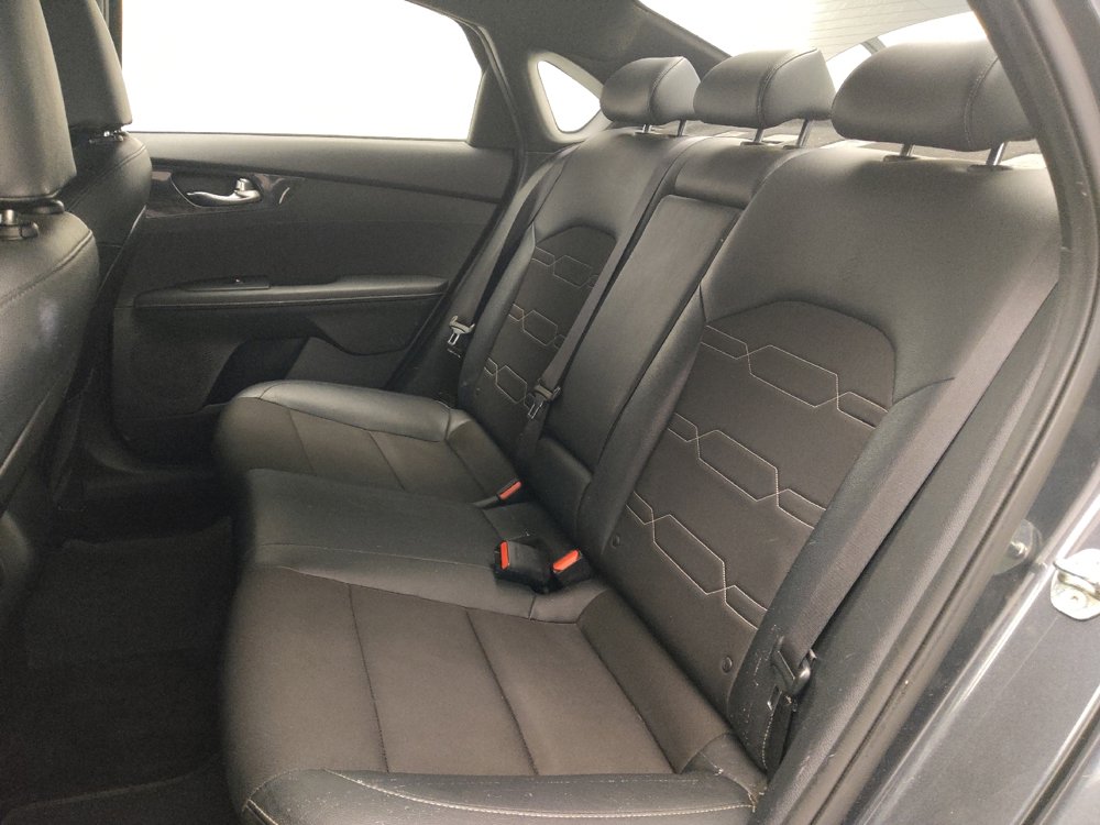 Used 2022 Kia Forte GT-Line image 18