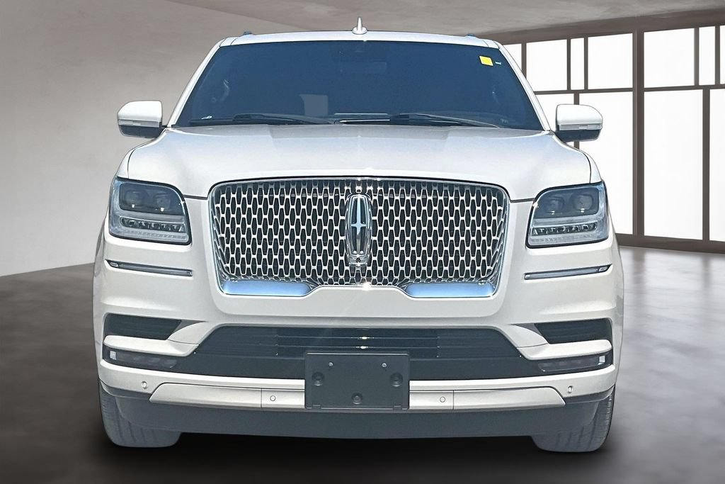 Used 2020 Lincoln Navigator Reserve w/ Equipment Group 208A Reserve RWD image 2