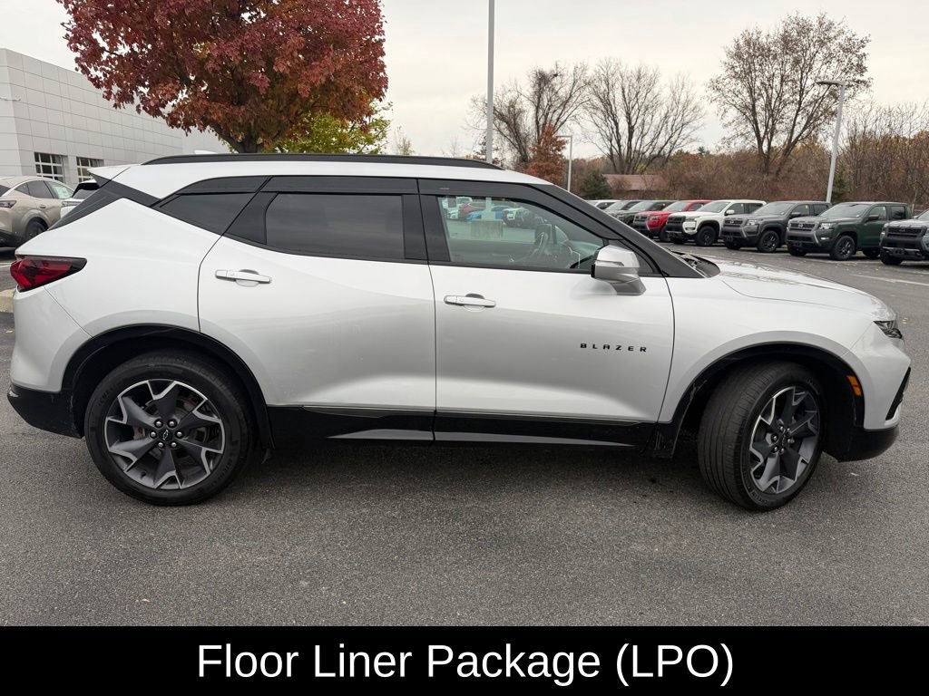 Used 2022 Chevrolet Blazer RS w/ Enhanced Convenience Package image 12