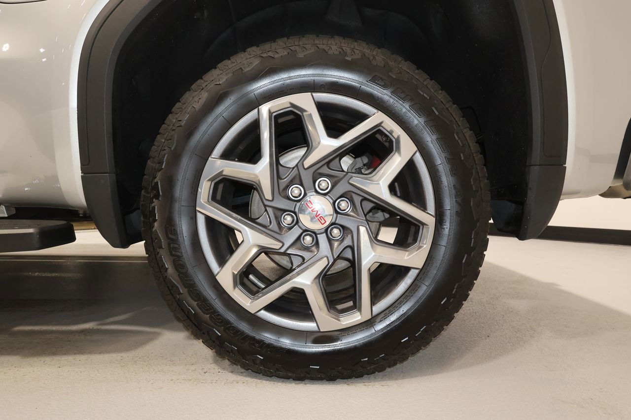 Certified 2022 GMC Sierra 1500 SLT w/ SLT Premium Package image 32