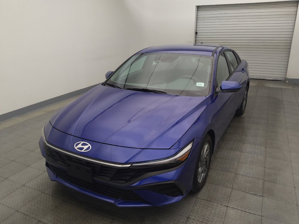Used 2024 Hyundai Elantra SEL FWD image 15