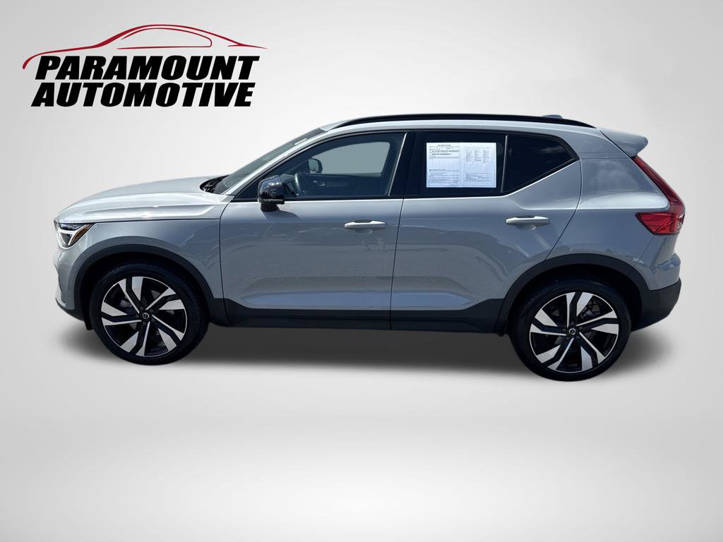 Used 2025 Volvo XC40 B5 Plus w/ Protection Package Premier AWD/4WD image 4
