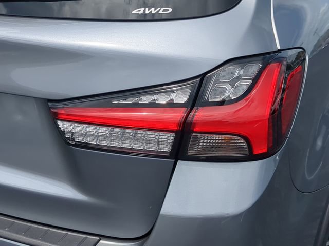 Used 2025 Mitsubishi Outlander Sport ES AWD/4WD image 11