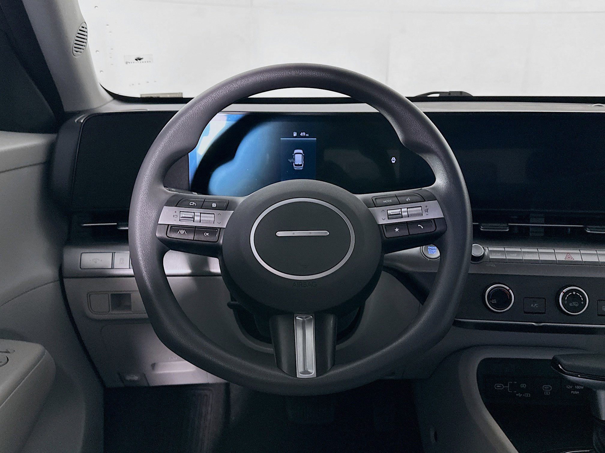 Used 2024 Hyundai Kona SE image 18