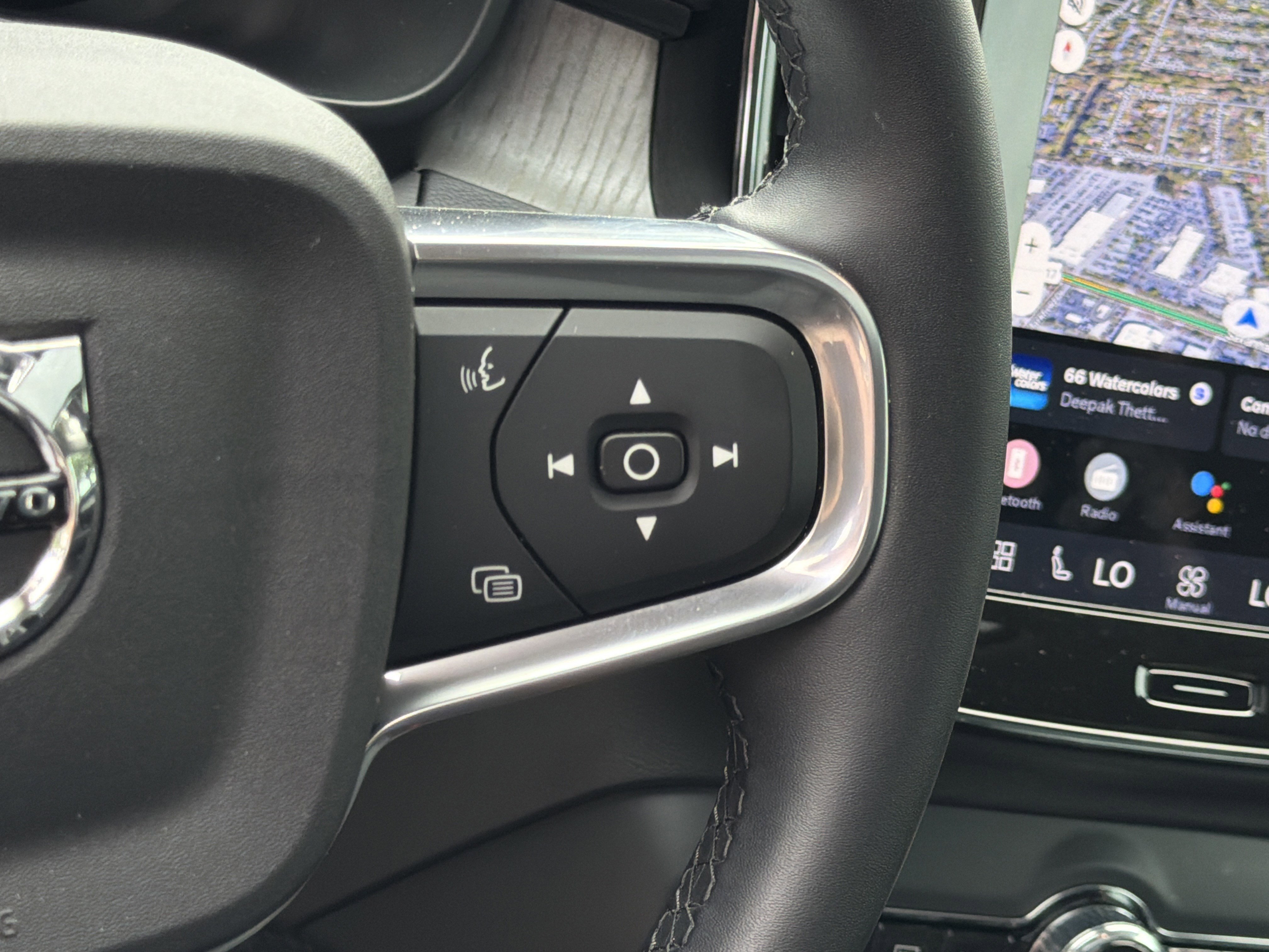 Certified 2025 Volvo XC40 B5 Core w/ Protection Package Premier image 20