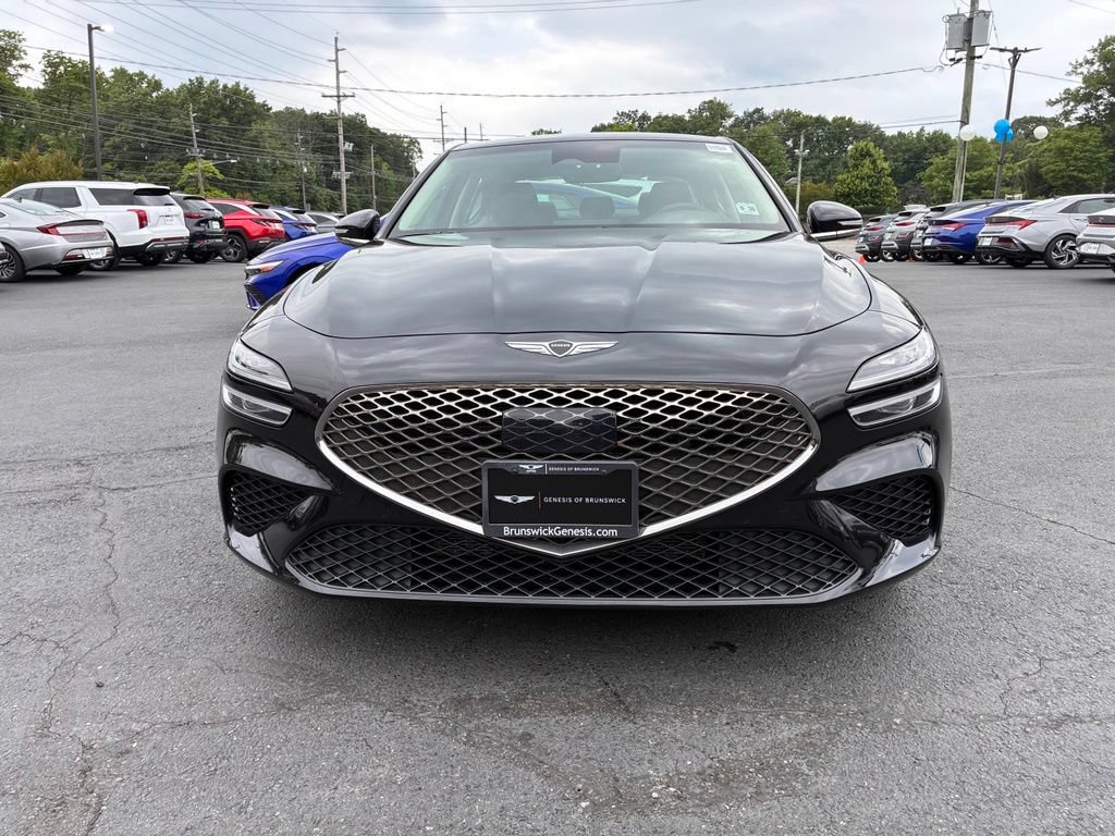 Used 2025 Genesis G70 2.5T AWD/4WD image 2
