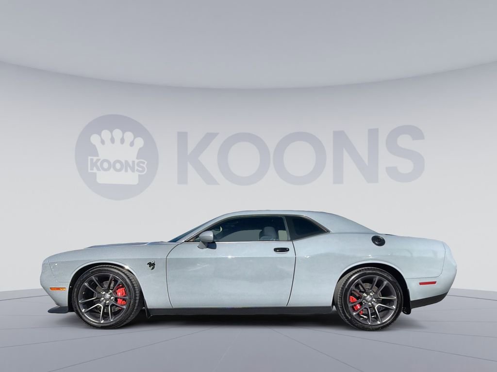 Used 2022 Dodge Challenger R/T Scat Pack w/ Driver Convenience Group image 2