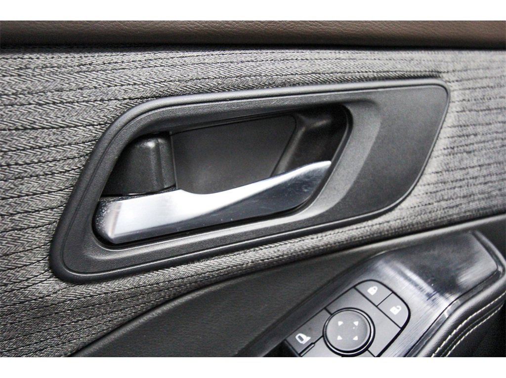 Certified 2023 Nissan Rogue SV image 18